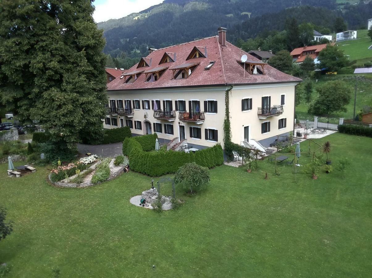 Garten- & Loggia-Appartement Herrenhaus Dellach im Drautal Exterior foto